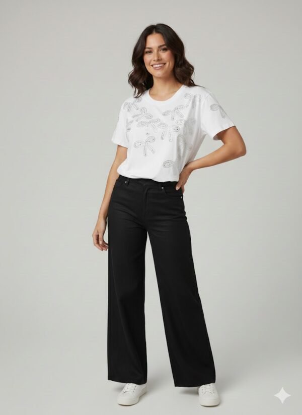 Camiseta Sporty Chic con Pedrería Plata