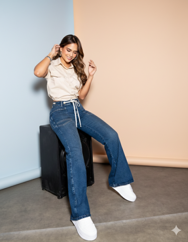 Jean-T22107732 (2) Jean Nova Wide High Rise – Altura Visual y Estilo Atemporal