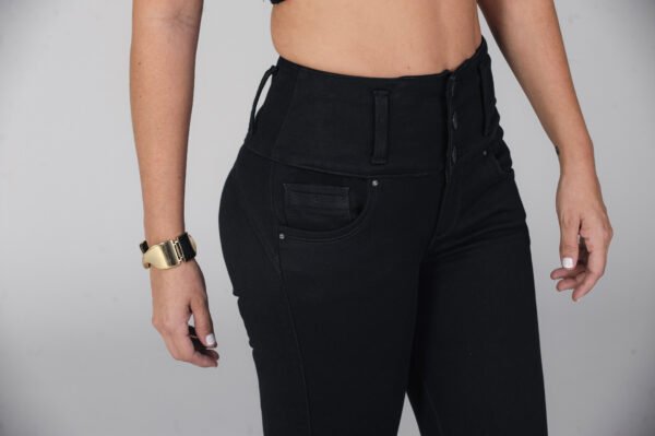 Jean-T22115248 (4) Jean Sculpture Noir – Silueta Definida con Elegancia Atemporal