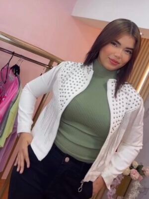 Chaqueta Ivory Rebel – Denim con Actitud y Elegancia