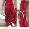 Conjunto-B45037225-ROJ (1) Set Scarlet Power – Palazzo & Camisera que Imponen Estilo