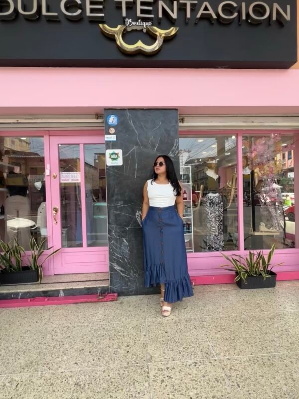 Falda Midi Tencel Soft Flow – Movimiento Natural que Estiliza