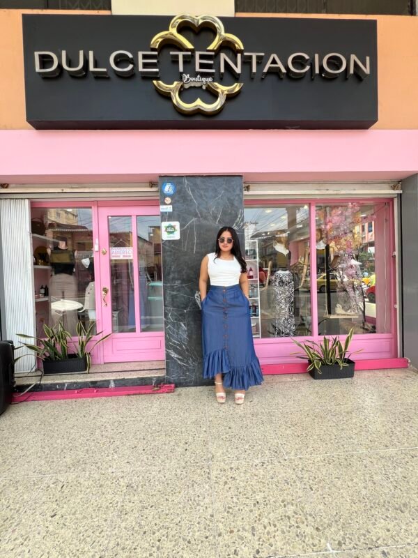 Falda Midi Tencel Soft Flow – Movimiento Natural que Estiliza