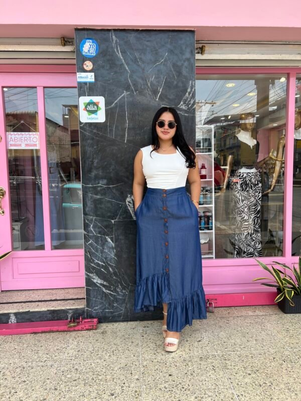 Falda Midi Tencel Soft Flow – Movimiento Natural que Estiliza