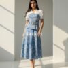 Vestido Denim Éclat – Bordado Romántico que Define Tu Silueta