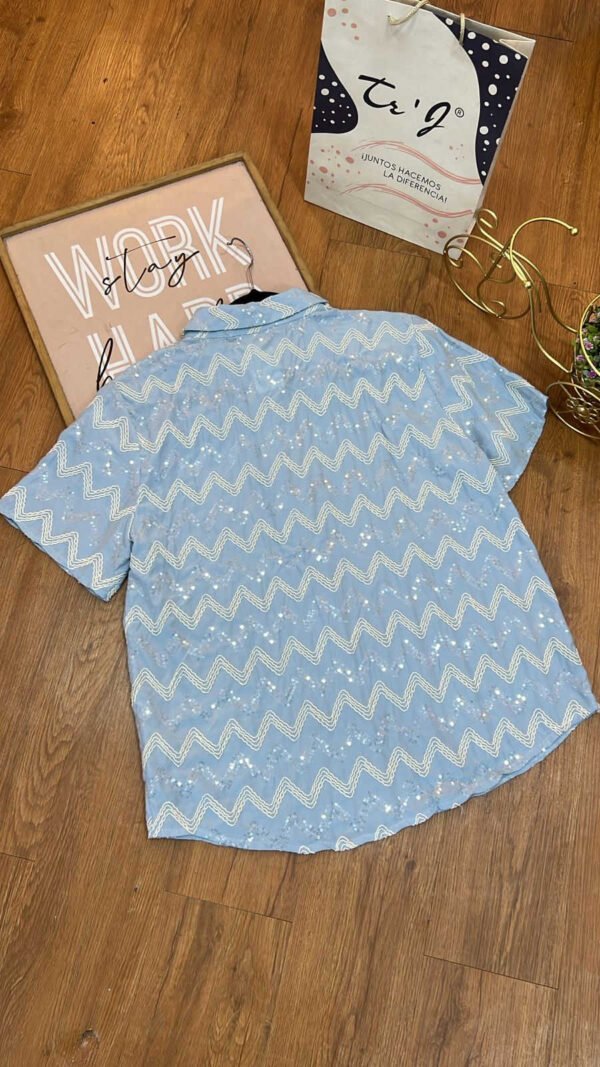 Camisa-B939-CEL (2) Camisa Sky Shine Knit - Estilo Fresh Glam