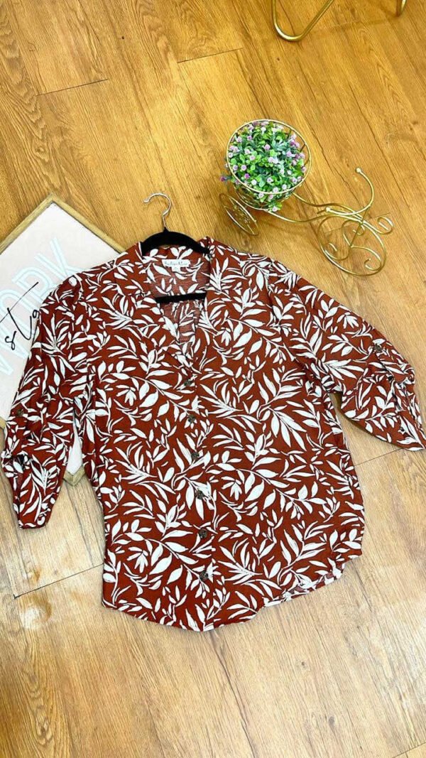 Camisa Mocha Tropic - Estilo Resort Chic