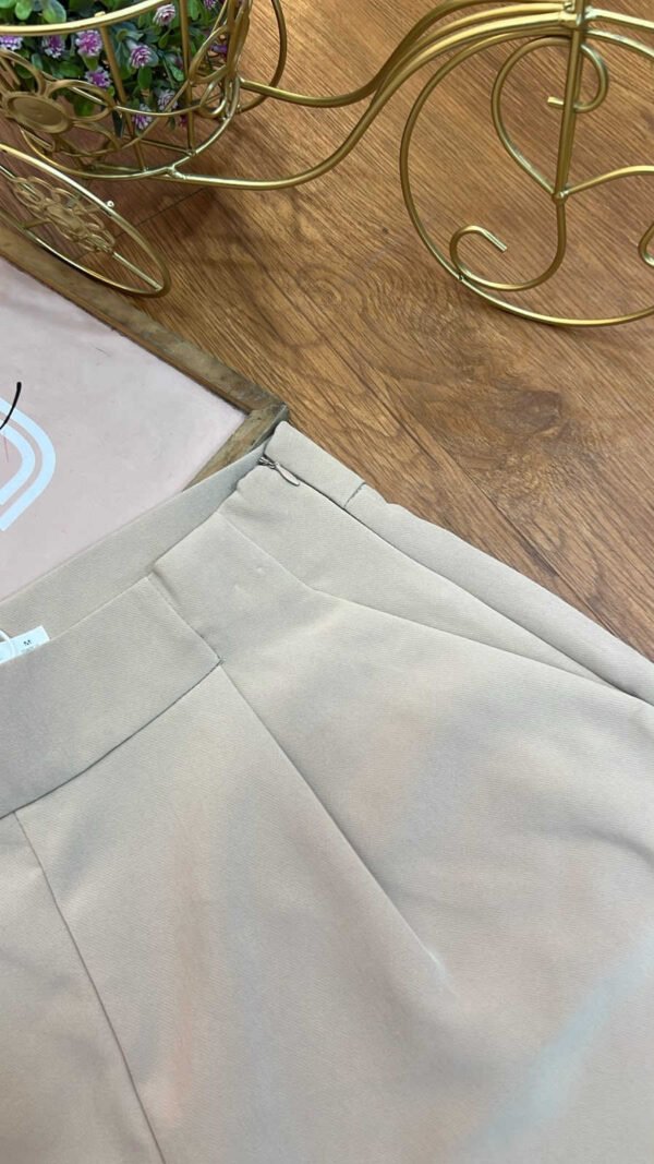 Short Camel Signature - Estilo Tailored Chic