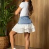 Colección Riviera Chic – Falda Corta Mix Denim & Ojalillo