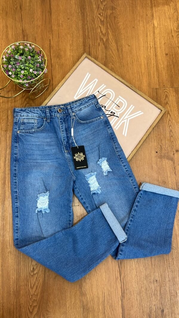 Jean-508-AZM (3) Jean Colombiano Rebel - Mom Fit Destroyed Azul Medio