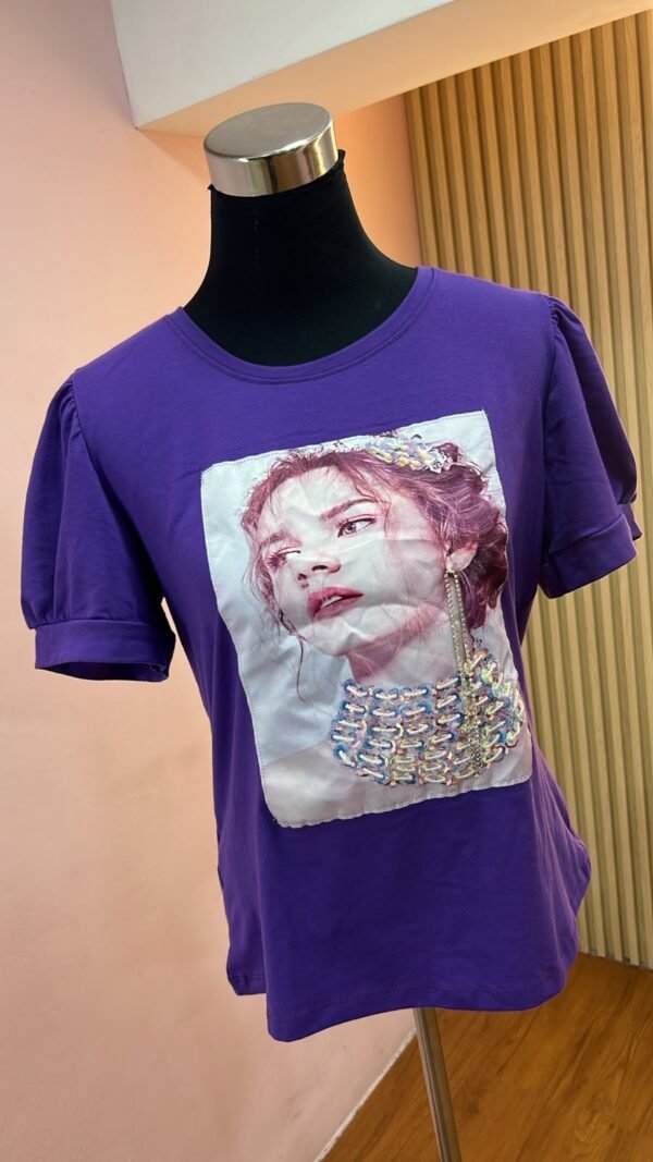 Camiseta-G378-13869-1-MOR (3) Camiseta Lumière - Casual Elegante con Manga Princesa