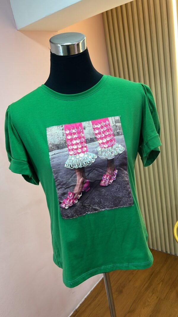 Camiseta Éclat - Slim Fit con Manga Princesa, Lentejuelas y Pedrería