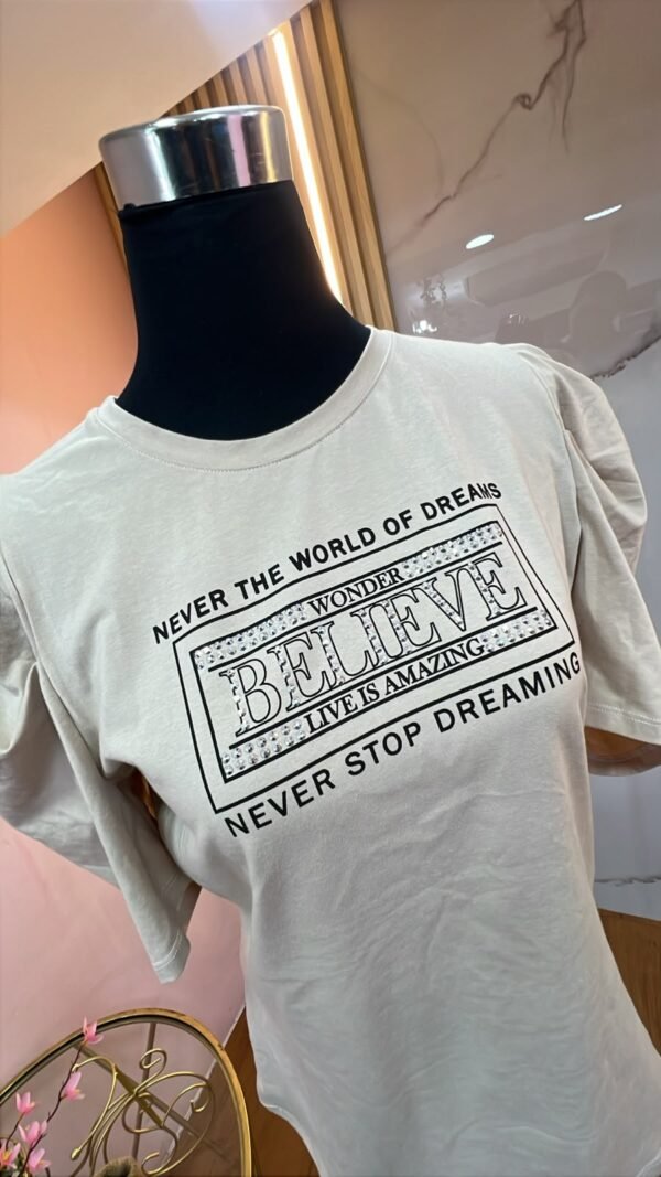 Camiseta Dreamer - Casual Elegante con Manga Princesa 3/4