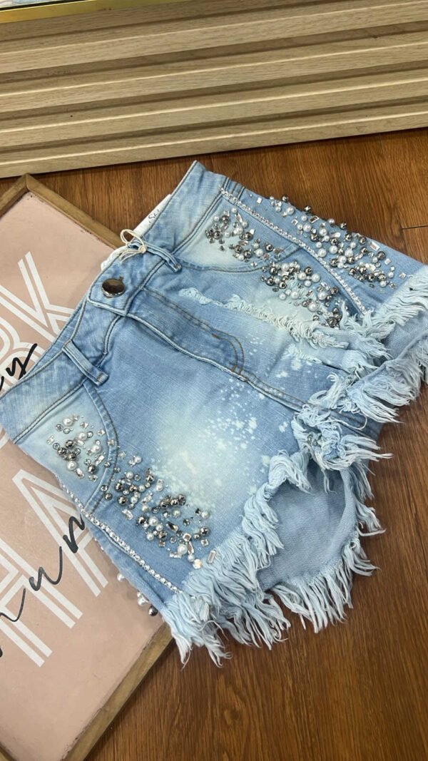 Short Denim Glam - Sexy Destroyer con Pedrería y Perlas Azul Claro